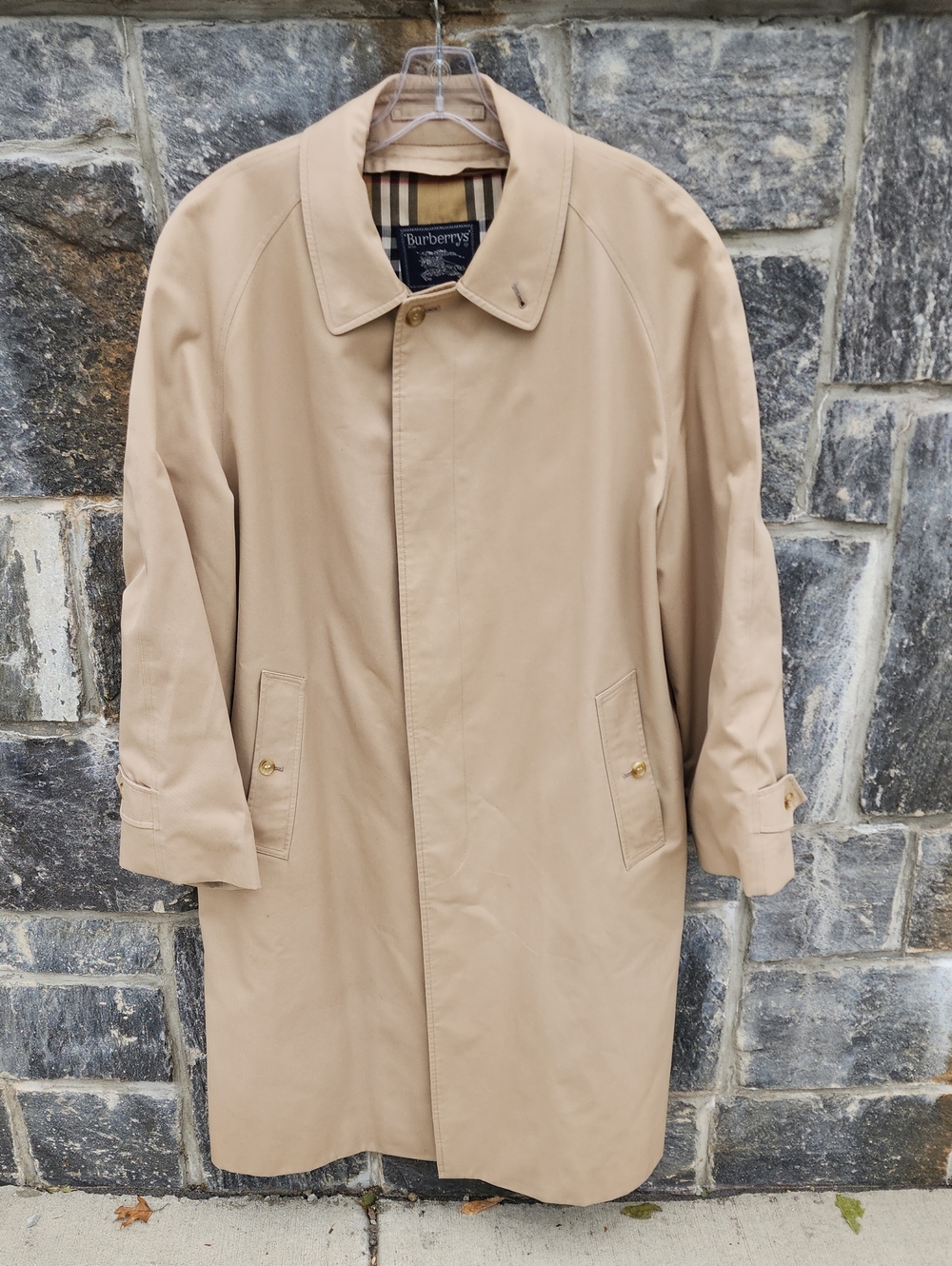 Vintage Burberrys Plaid Lined Trench Coat in Beige Men's Size 38 Regular